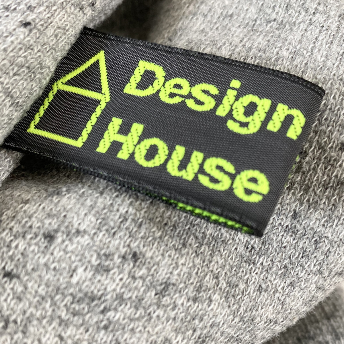Woven Name Labels - Labelyourself.co.uk