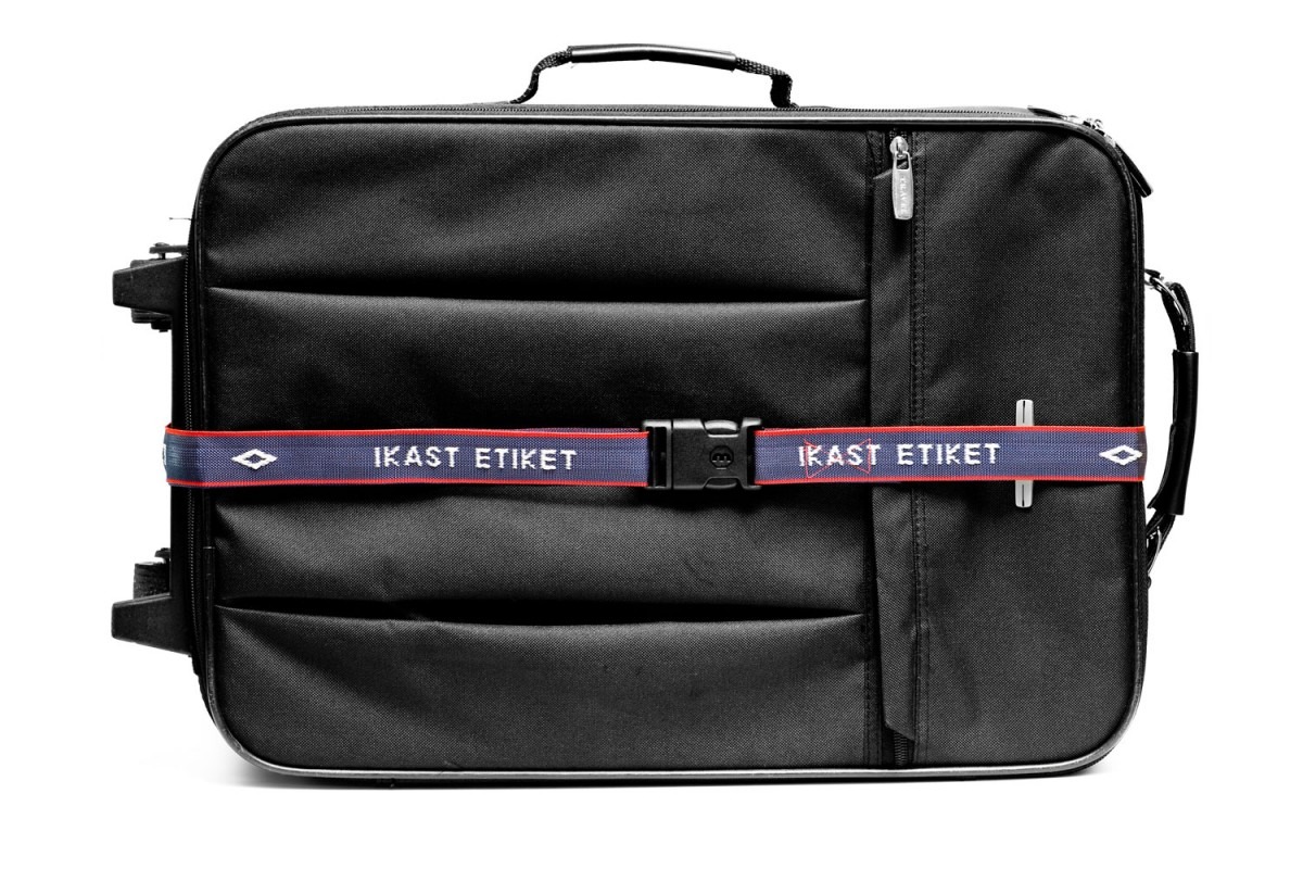 name straps for suitcases