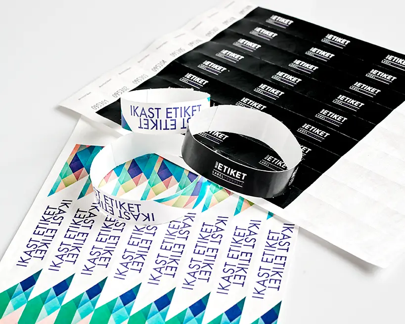 Printed paper wristbands
