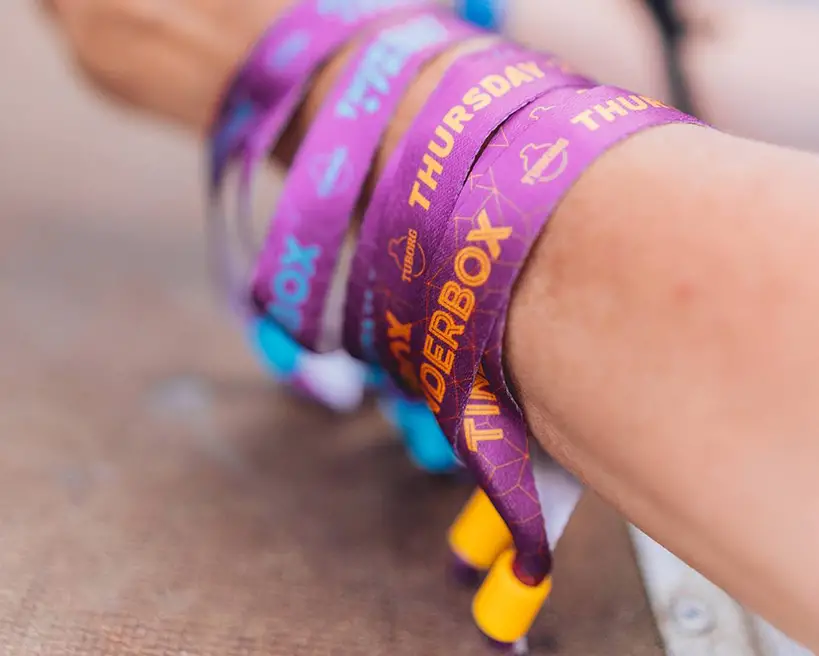 Festival wristbands with coloured clasp