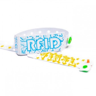 Vinyl wristband with RFID tag